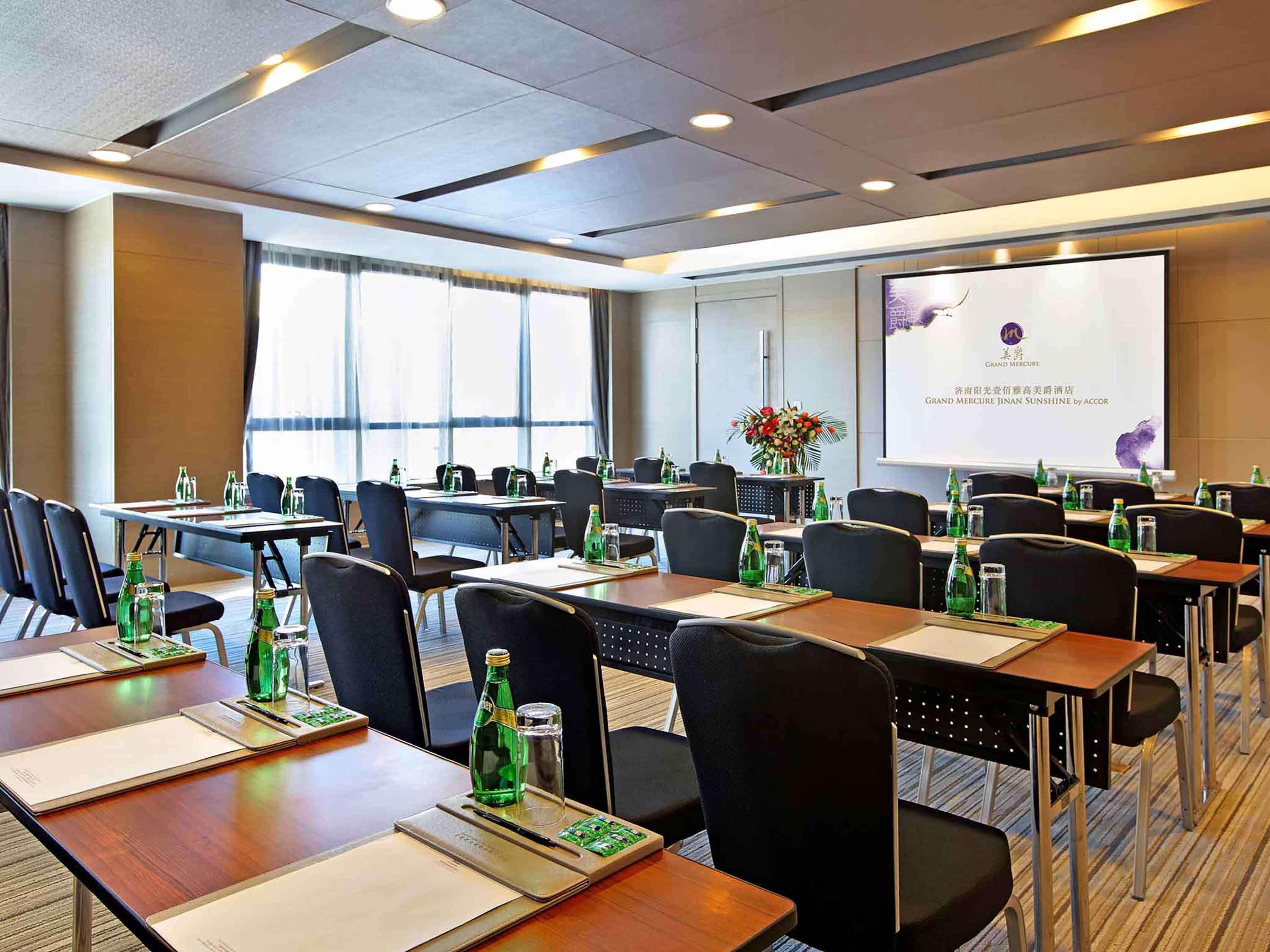 Grand Mercure Jinan Sunshine Exterior photo