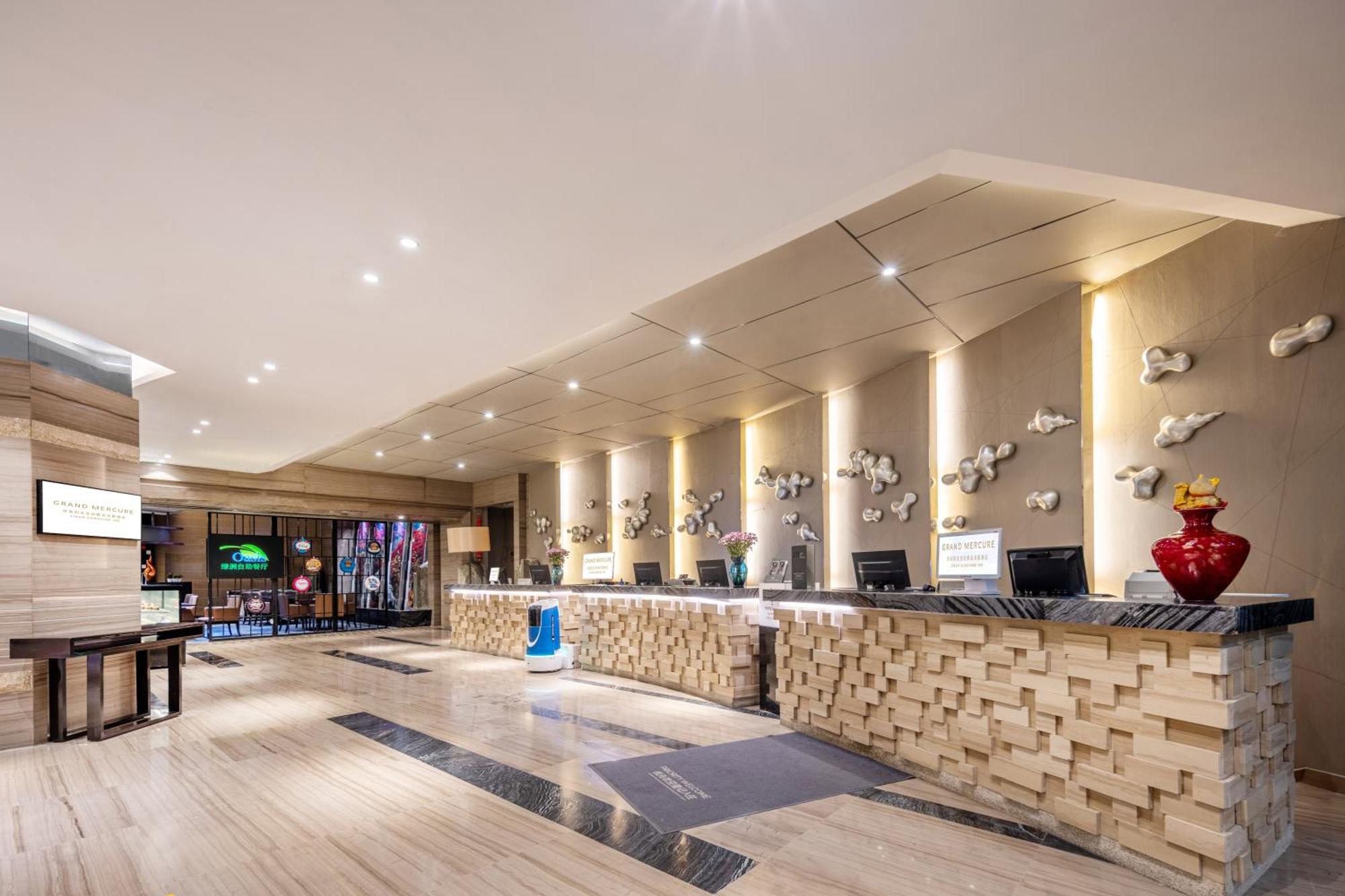 Grand Mercure Jinan Sunshine Exterior photo