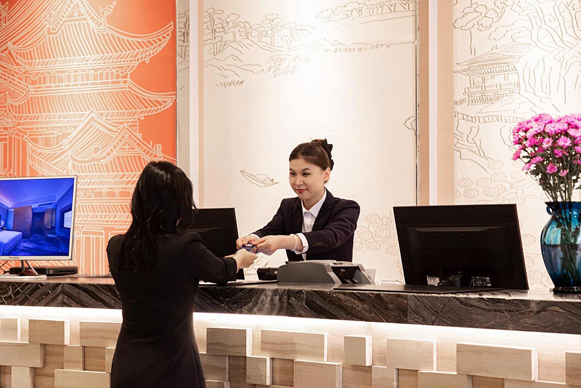 Grand Mercure Jinan Sunshine Exterior photo